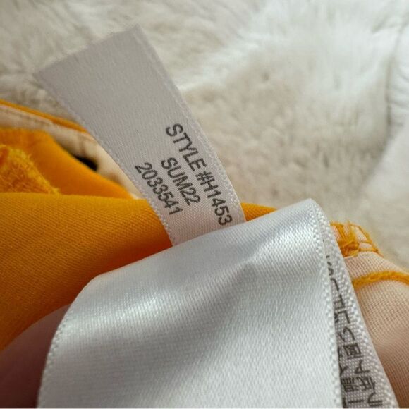 NEW J.Crew Yellow 5” Cotton Chino Short Size 10 - Picture 7 of 11